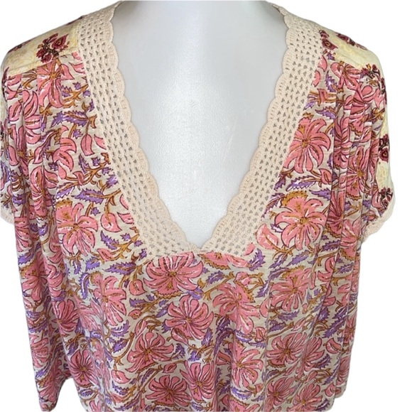 Free People Floral Cropped Top Size Medium NWT - Picture 5 of 16